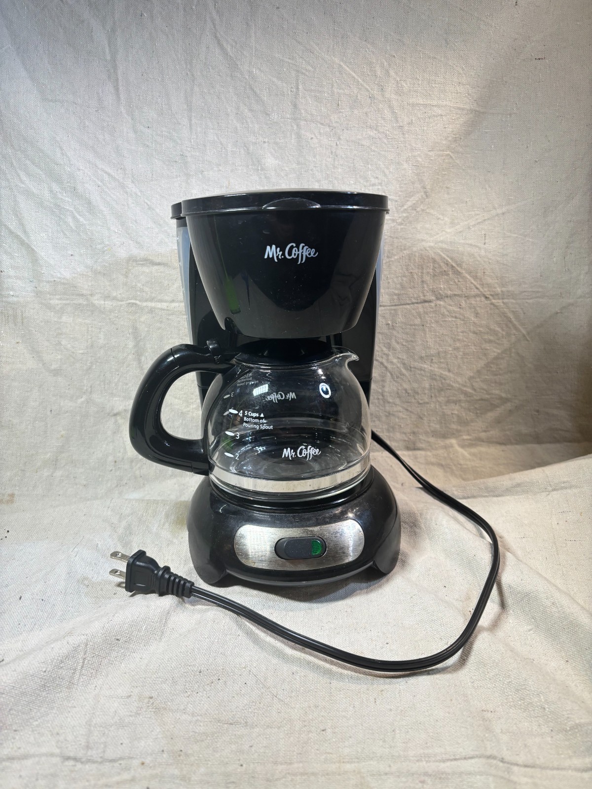 Mr. Coffee 4-5 Cup Manual Switch Coffee Maker, Black Model# TF7 - TESTED & WORKS