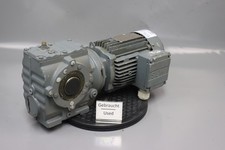 SEW Eurodrive SA47 DT80K4 Motoréducteur 0.55KW + Transmission SA47/A I = 23.20