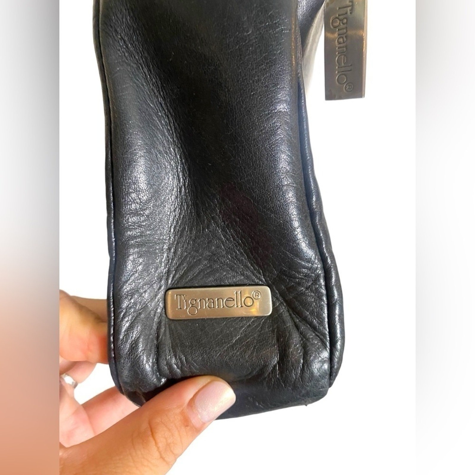 TIGNANELLO Solid Black Leather Shoulder BagOne Wi… - image 5