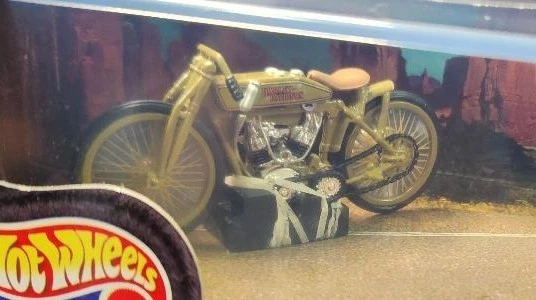 JUEGO DE MOTO DE CARRETERA HOT WHEELS RUMBLE, 4 MOTOCICLETAS HOT WHEELS HARLEY-DAVIDS0N Foto 4 de 4