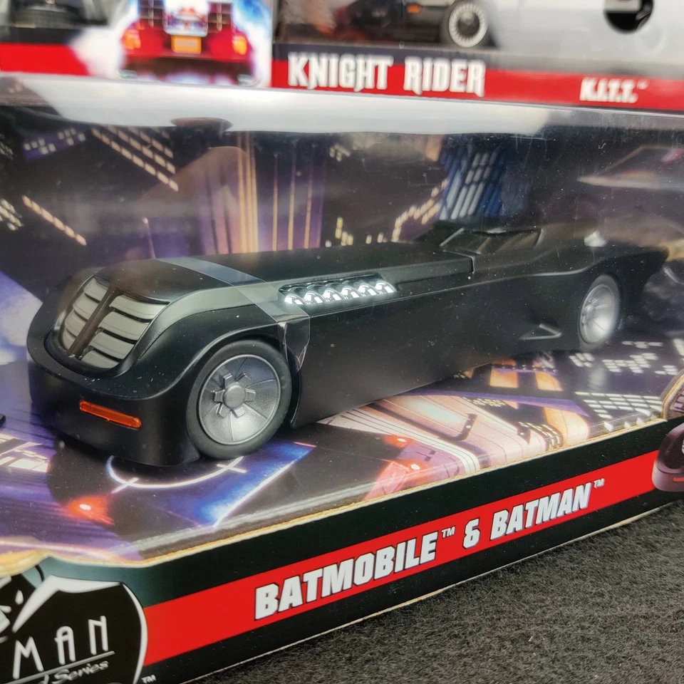 AUTO JADA TOYS BATMOBILE & BATMAN + FIGURINA 1:24 IN SCATOLA - Immagine 2 di 4