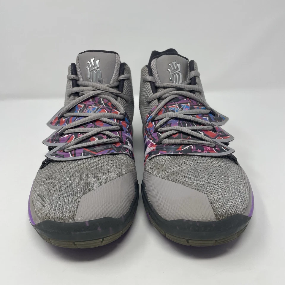 Nike Kyrie 5 PS Talla 6Y EE. UU. Zapatos de Baloncesto Graffiti Niños Tenis AQ2456-001 Foto 3 de 4