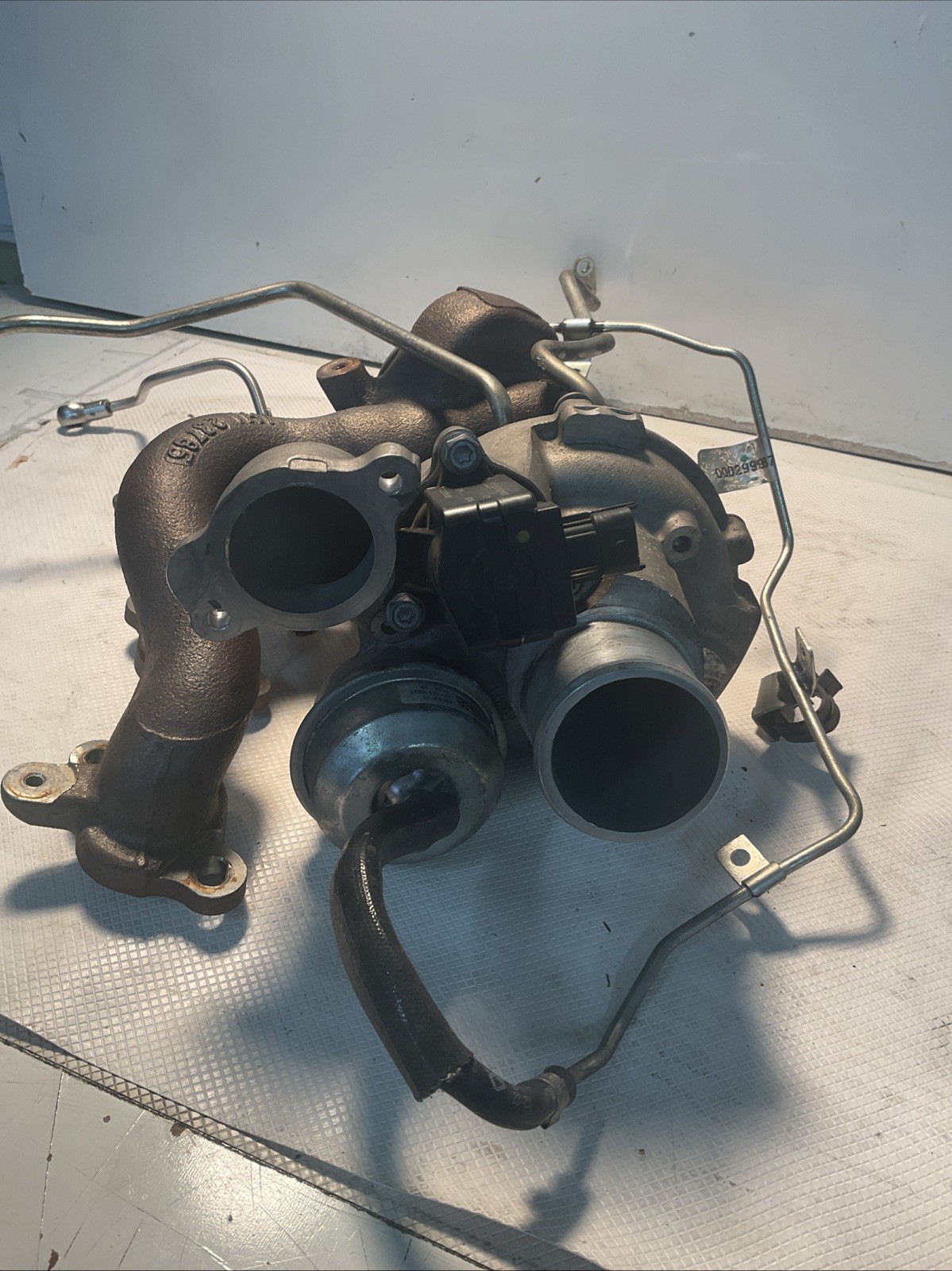 2014-20 Maserati Ghibli Levante Left Turbocharger Turbo Charger Manifold OEM 37K