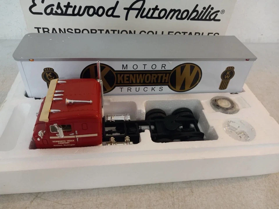 Rare First Gear 1/34 1953 Kenworth Bullnose COE Tractor Trailer Truck Red am - Image 3 of 4