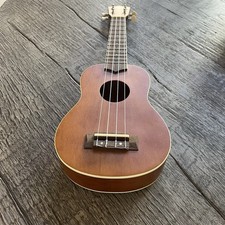 Mitchell MU40 Soprano Ukulele - Natural Natural