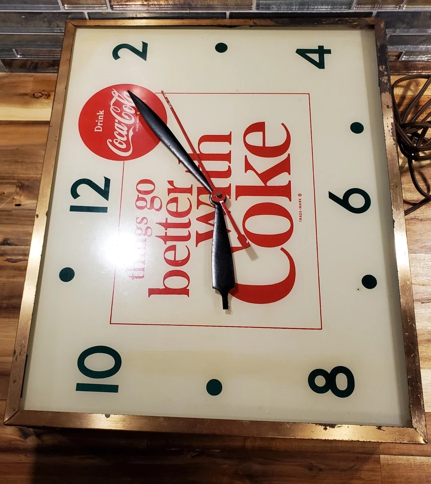 复古 20 世纪 60 年代“Things Go Better With COKE”可口可乐 Swihart 灯光挂钟 — 第 2/4 张图片
