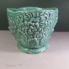 Sylvac 2099 Green Chrysanthemum Planter