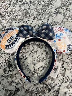 NWOT Disney Vacation Club (DVC) Member Exclusive Minnie Mouse Ear Headband 2020 Disney Ears Headband - Vacation Club Member D.V.C main image 2