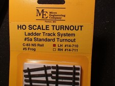 Micro- Engineering #14-710 HO LADDER TRACK SY...