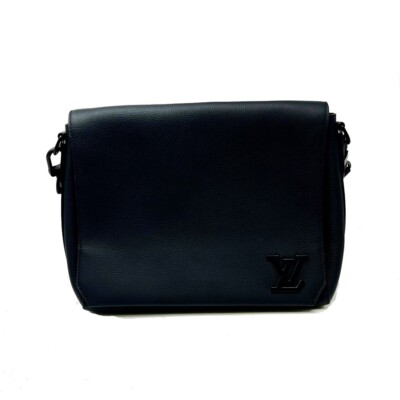 ★TOUT Y EST★ WEARTEAR Messenger Bag LVIOLET JN5GAF581LV Louis Vuitton Takeoff Messenger Bag w/Dust bag and Box | eBay