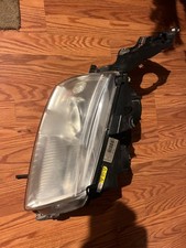 2002 To 2005 Saab 9-5 Right Passenger Side Xenon Hid Headlight Oem