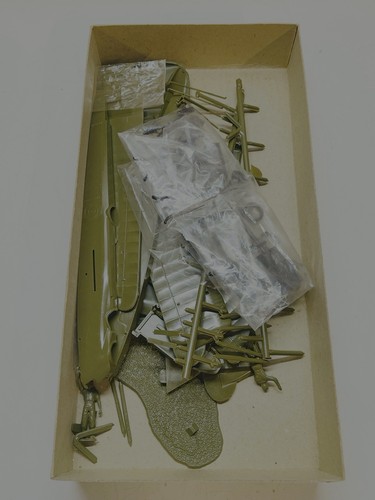 AURORA 1/48 DeHAVILLAND DH-10 BOMBER #125-1.98 vintage 1957 - Picture 5 of 10