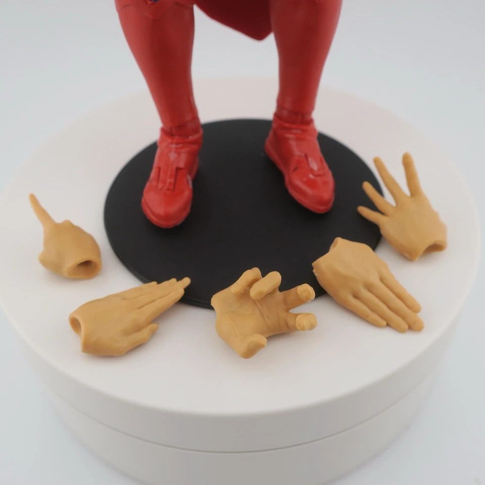 McFarlane Toys DC Multiverse Superman 7” Figure From Earth-3 Ultraman 2-Pack - Image 4 of 4