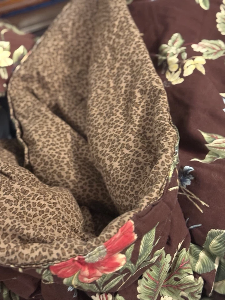 EDREDÓN REINA ROSA ÁRBOL Queensland Marrón Floral Estampado Animal + 2 Fundas Foto 3 de 4