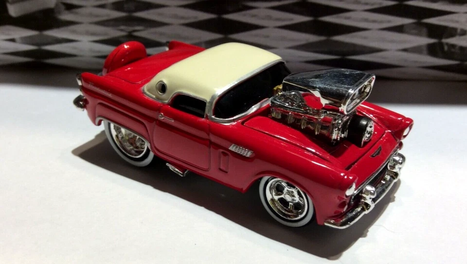 Ford Thunderbird 1956 1/64 diecast 56 T-bird 1956 Muscle Machines - Foto 2 de 4