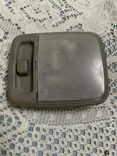 2000-2006 Nissan Sentra GXE Sport XE Interior Roof Dome Light Assembly Gray
