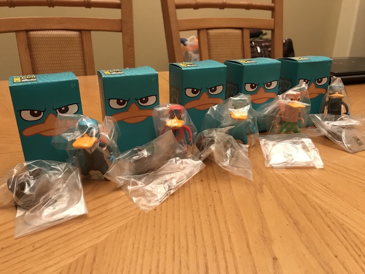 Agent P様 Jerry Leigh Phineas and Ferb - Agent P with a Jet Pack Jerry Leigh