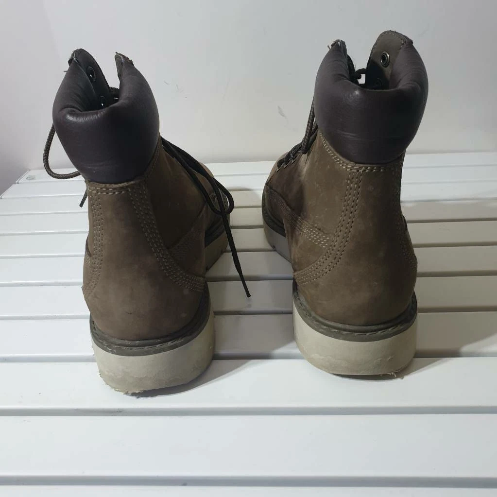 Timberland womens flat boots top
