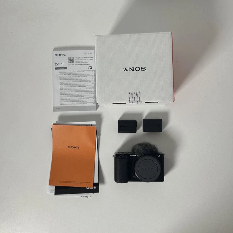 Sony ZV-E10, photo 1 of 5
