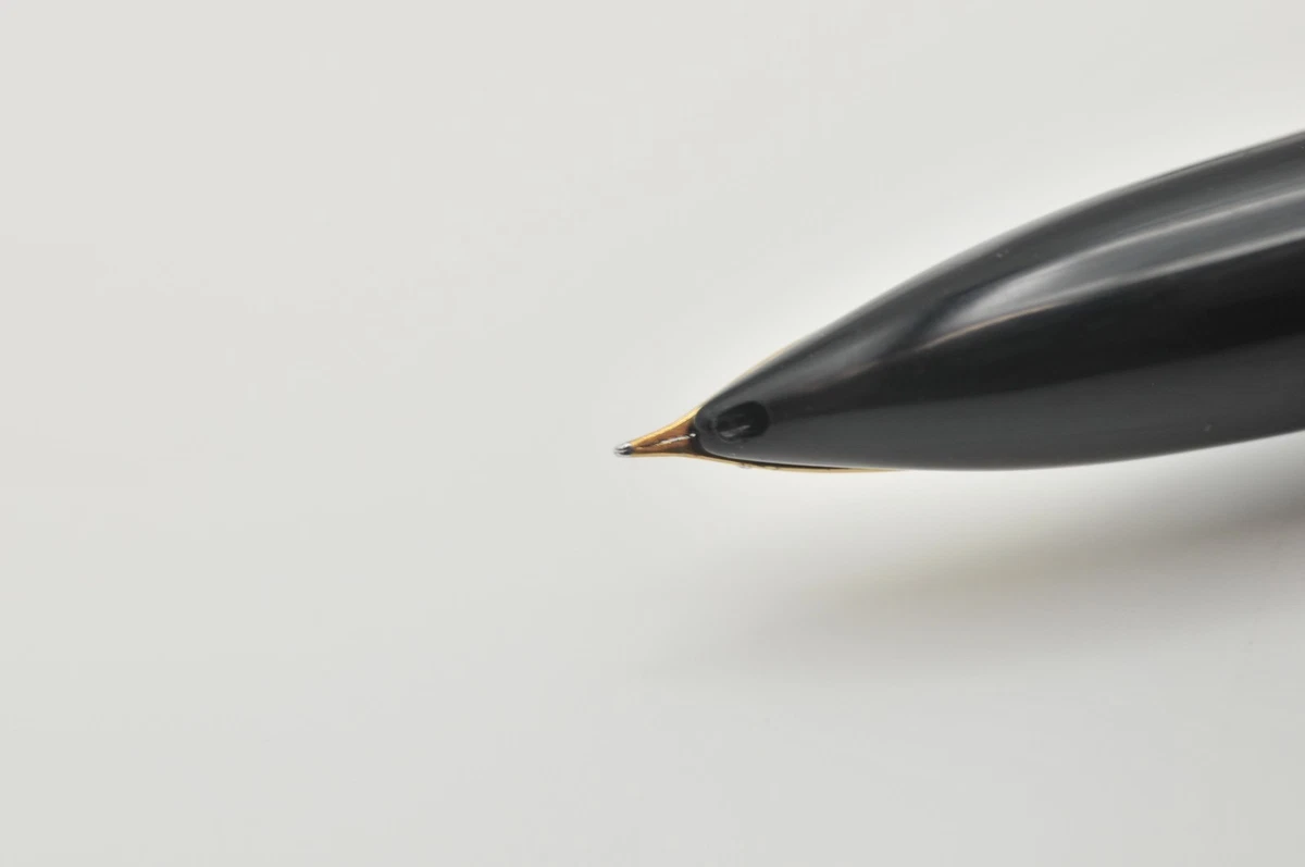 Pilot Elite Extra Fine (EF) Nib 18K Fountain Pen Black Vintage K0810