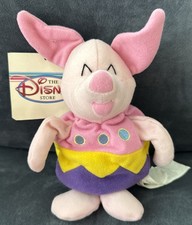 Vintage Made For Disney Store Bean Bag Easter Winnie the Pooh Piglet Painted Egg