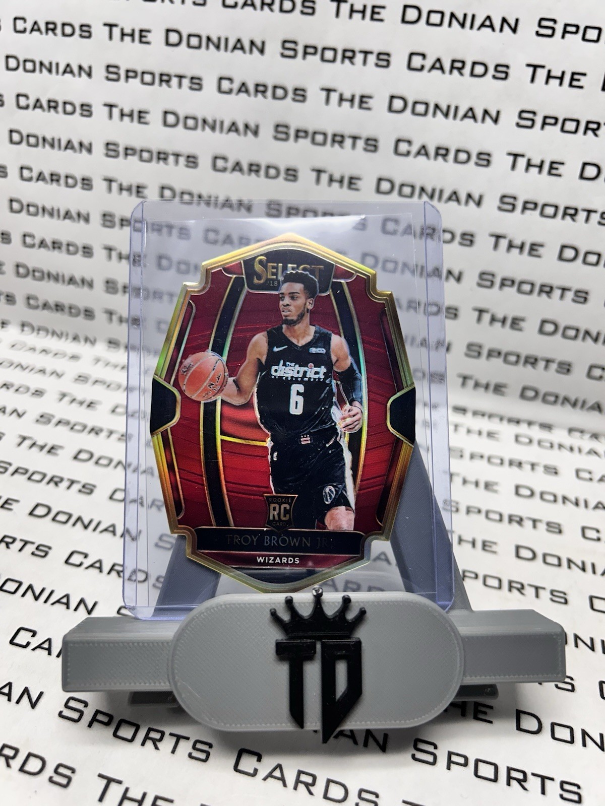 2018-19 Select Premier Level Maroon Prizm /175 Troy Brown Jr Rookie #144 RC