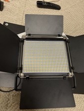 NEEWER Bi Color 660 LED Video 3200-5600K CRI 96