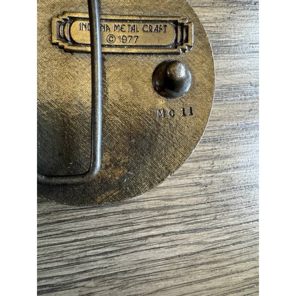 De colección 77 Do It the Dirt Bike Motocicleta MX Carreras Cinturón Hebilla Latón Indiana Metal Foto 3 de 4