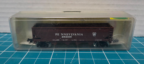 MODEL POWER N SCALE FREIGHT CARS Pennsylvania 262581 Hopper Reddish Brown | Zustand: Used