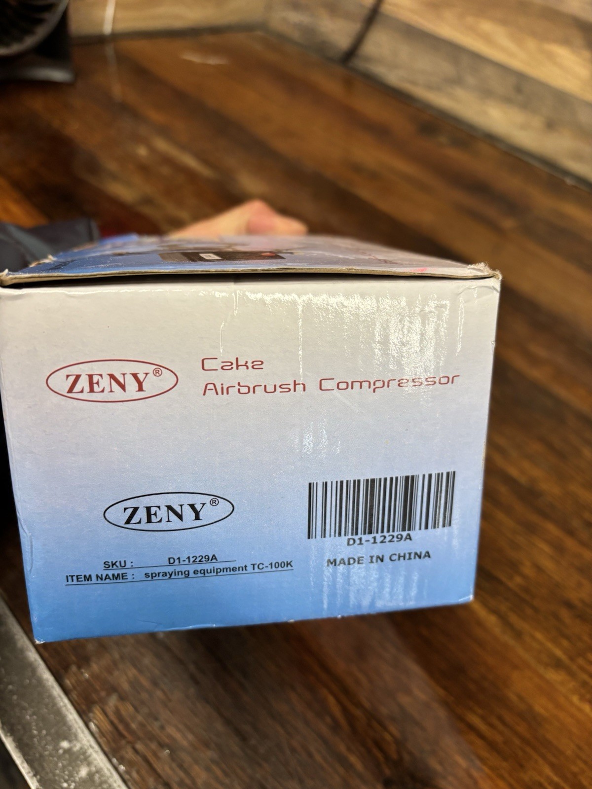 Mini Air Compressor Airbrush Kit ZENY TC-100K New open box