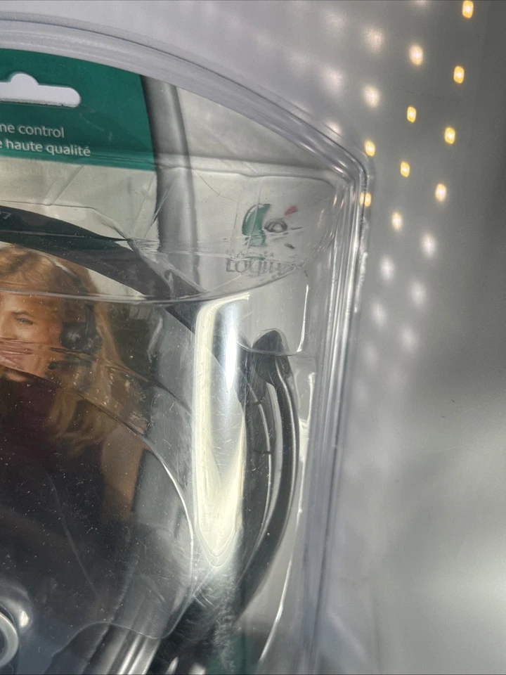 Logitech Premium USB 350 Headset Headphones; W/ Mic - Image 3 of 4