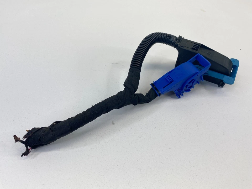 Dodge Dart 2013 transmisión manual BCM carrocería módulo de control enchufe conjunto de conectores Foto 3 de 4