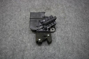 Audi VW Seat Klappenschloss 4F5827505D Heck Schloss Heckklappe Kofferraumschloß