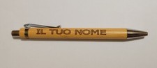 PENNA IN LEGNO CON INCISIONE PERSONALIZZATA NOME E GRAFICHE VARIE