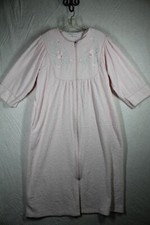 Miss Elaine House Dress Medium M Robe Pink Floral Full Zip Pockets Textured