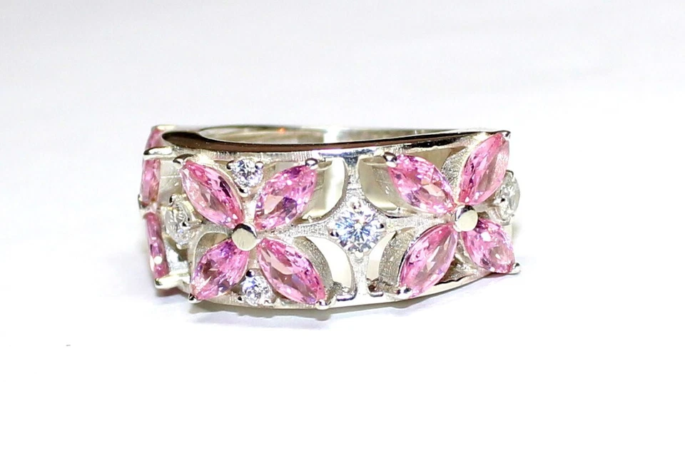 Anillo de Media Eternidad Marquesa Rosa, Anillo de Compromiso Circonita Cúbica, Regalo para Ella Foto 4 de 4