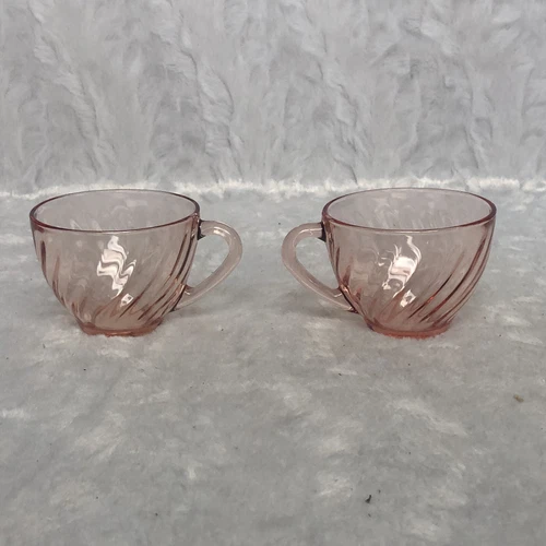 Arcoroc France Pink Glass Swirl Scalloped  Coffee Tea Cup-2 Vintage