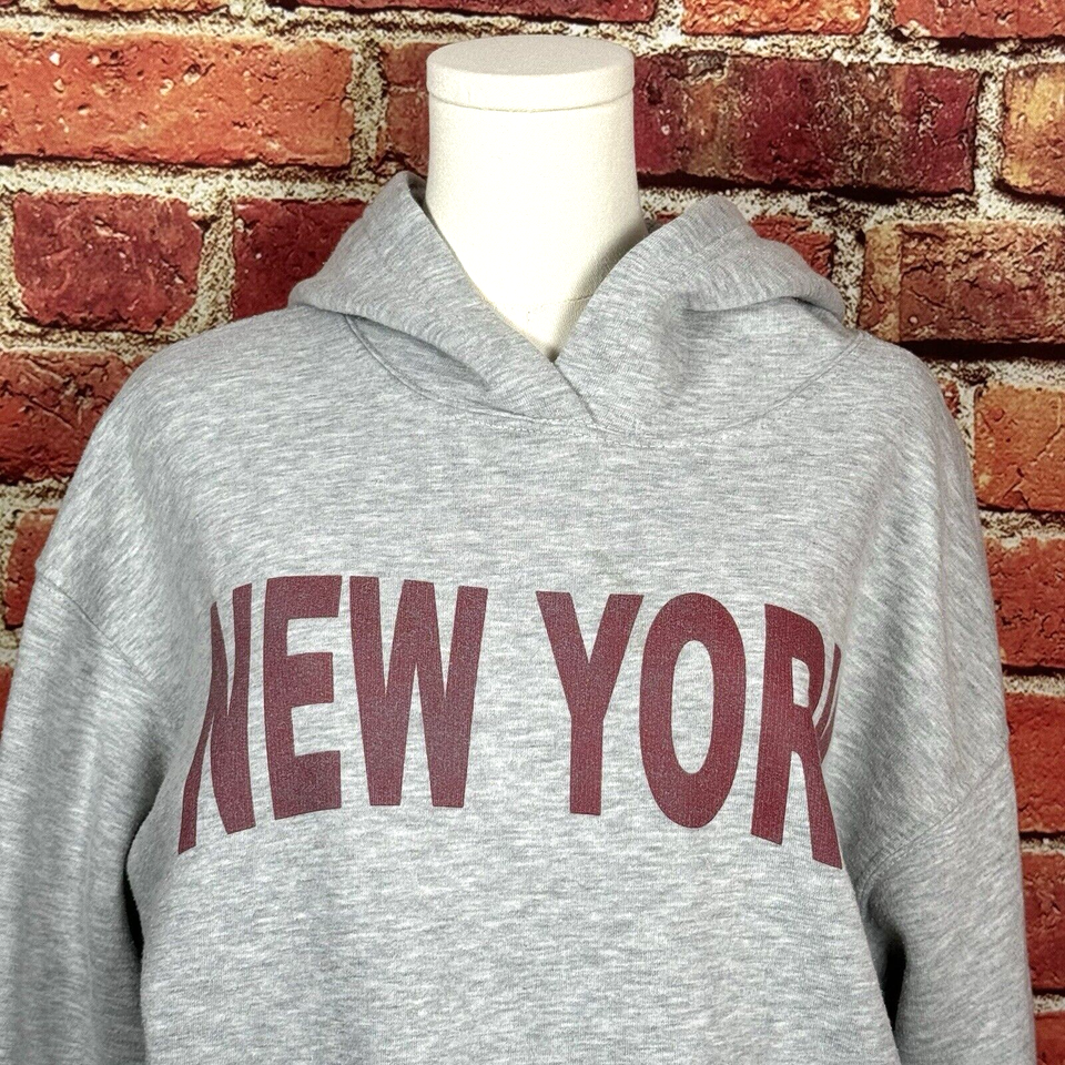 Zara Trafaluc Gray Cropped Hoodie Women’s Size Small New York EUC eBay