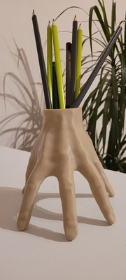 The Thing Wednesday Bleistift Stifthalter, 3D gedruckt. PLA. Umweltfreundlich, 11cm hoch