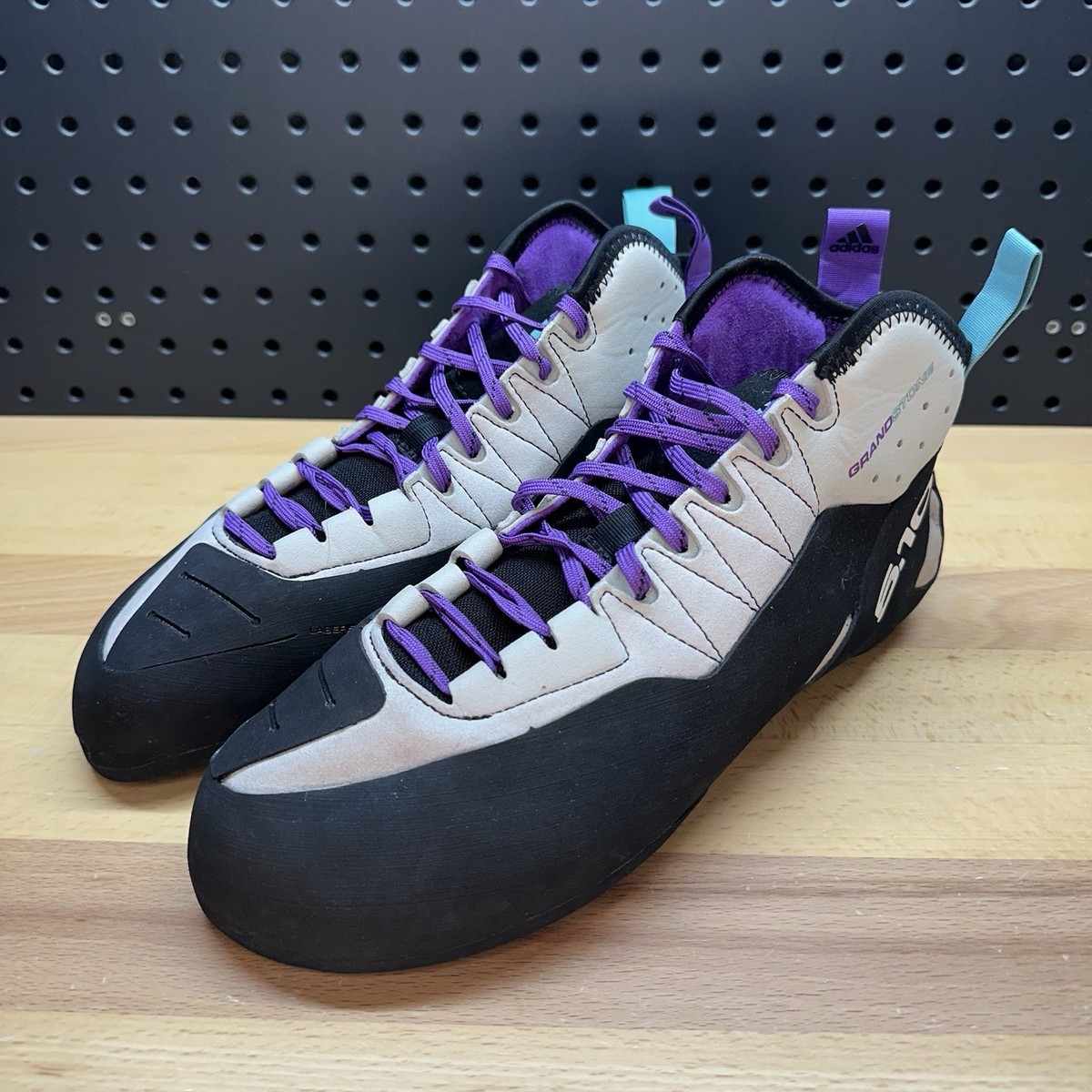 New Five Ten Grandstone Climbing Shoes‎  US M 8.5 (US W 9) - BC0866 MRSP $180 Adidas Grandstone Five Ten 5.10 Rock Climbing Shoes BC0866  main image 3