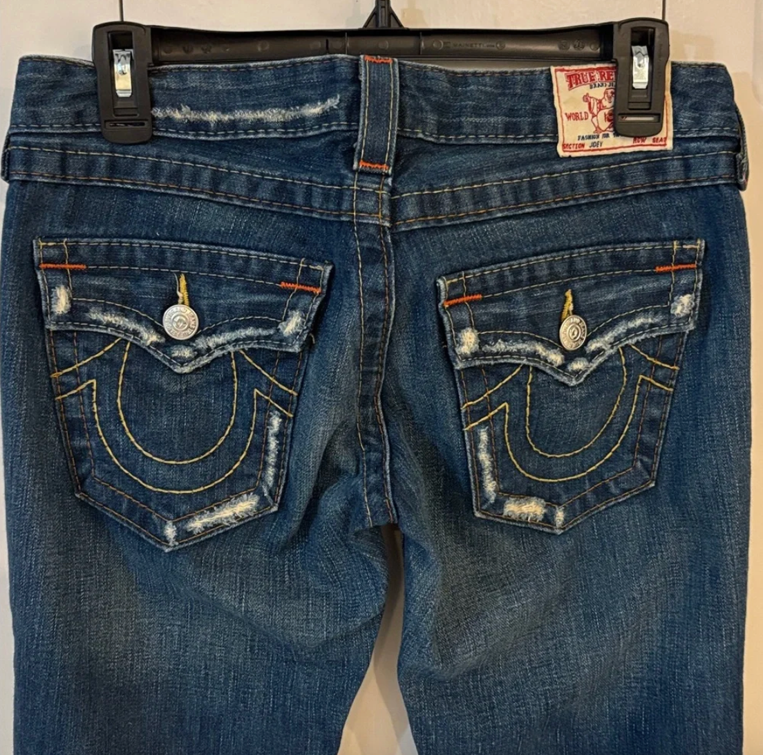 True Religion Joey Low rise Big T Blue Flare Jeans size 25