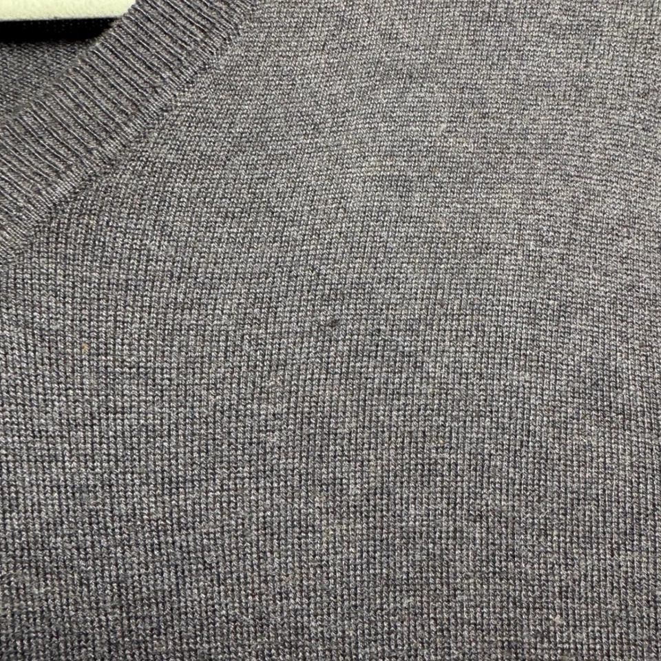 Suéter Banana Republic Seda Cachemira Cuello en V Para Hombre Mediano Marrón Prendas de Punto Foto 4 de 4