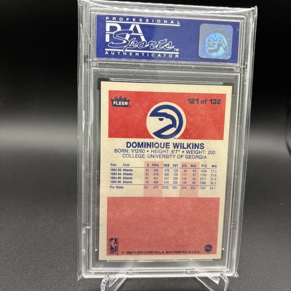 Tarjeta de novato Fleer #121 1986 Dominique Wilkins PSA 8 casi nueva-como nueva Atlanta Hawks Foto 2 de 2