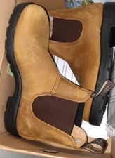 Slightly Used Blundstone 561 Crazy Horse Leather Boots For Women 8 US