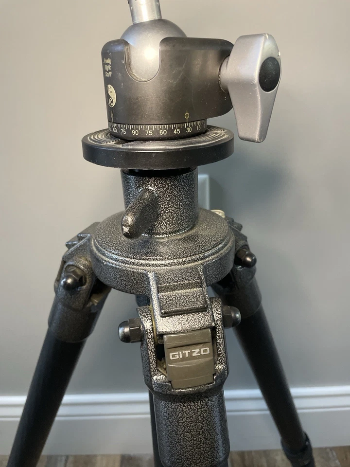 Gitzo G1349 MK2 Carbon Fiber Tripod w/ RRS BH-55 Ball Head - Image 2 of 4