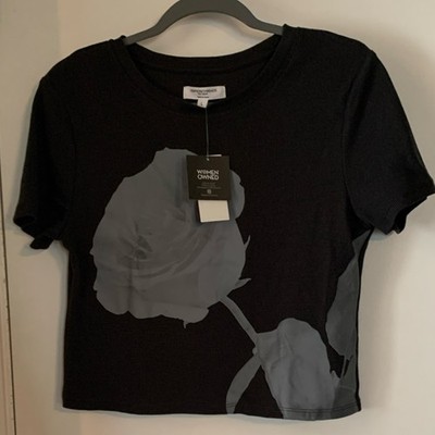 Grayson Threads Black Rose Print Cropped Knit Crew Neck T-Shirt for Women Size L