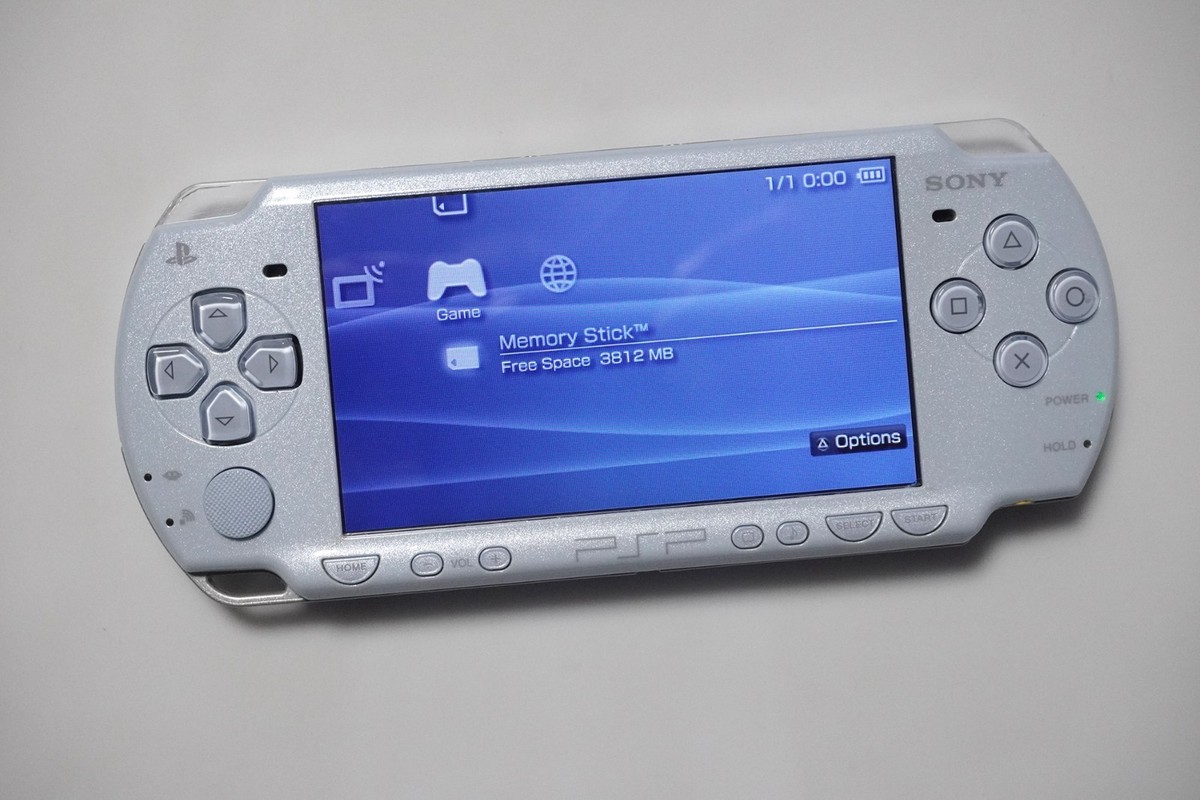 PSP-2000 FB Blume Series Felicia Blue console boxed Japan system