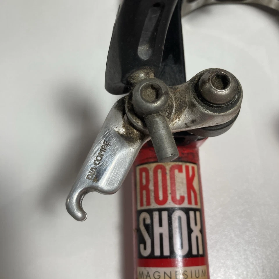 Vintage Rock Shox Magnesium Shock Suspension Fork 1 1/8” Threaded *needs rebuild - Image 3 of 4