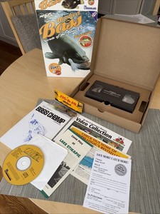 Hooked on Bass CD-Rom PC/Mac Fishing Info, Bass Catching Tips +VHS +Lure