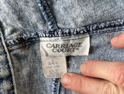 Vintage 80's High Waisted Tapered Leg Acid Wash Jeans Tag Size 10